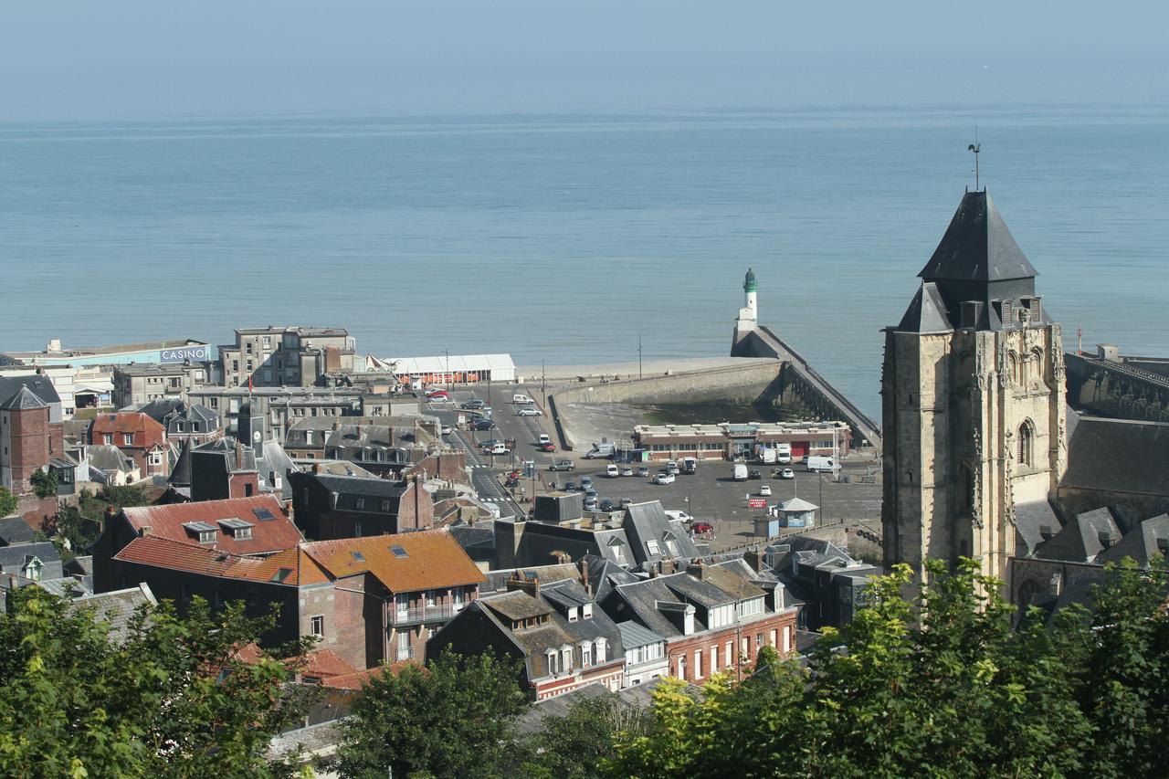 Hotel Royal Albion Mesnil-Val-Plage Exteriör bild